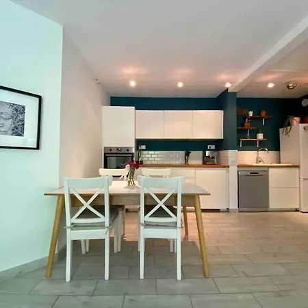 Ravissant T3 Avec Balcon Apartman *